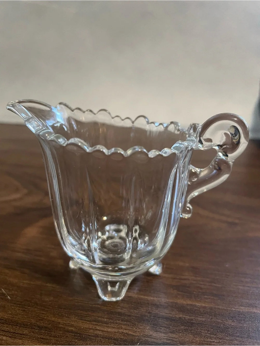 Clear Glass Creamer and Sugar Set with Scalloped Rim